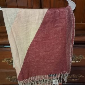 Permanent purple scarf NWT